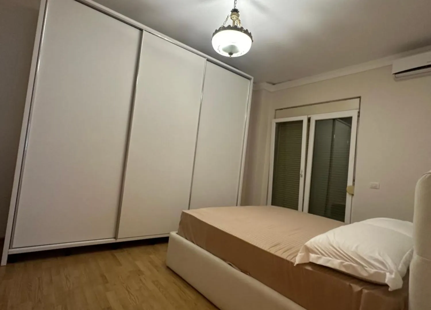 Monach Apartment Durres