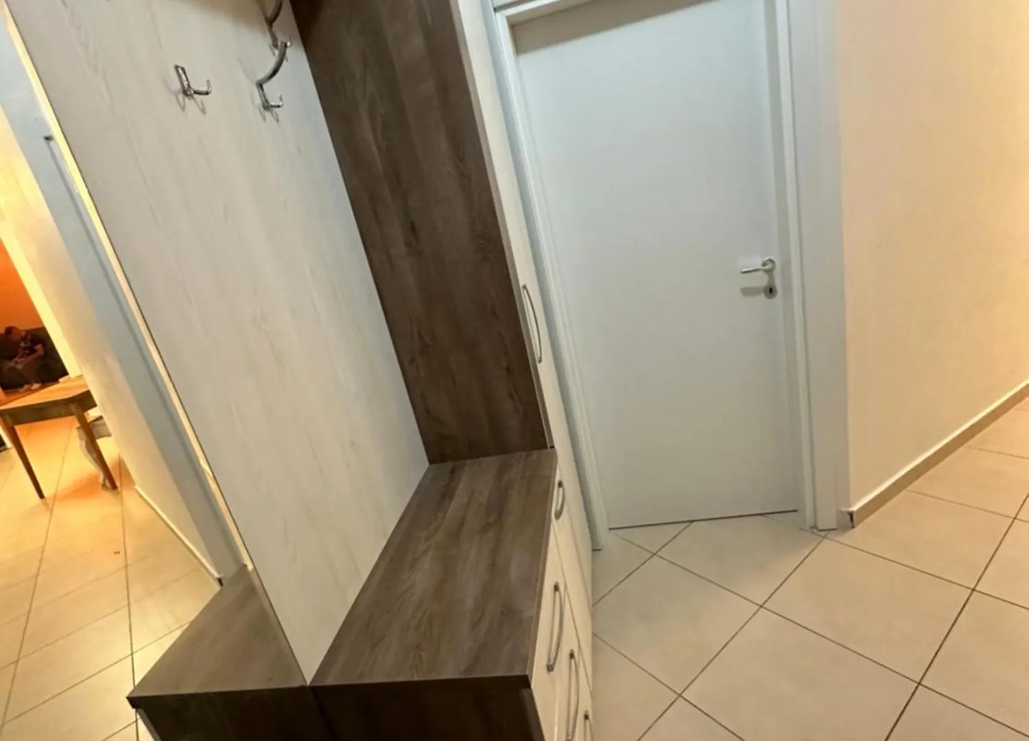 Monach Apartment Durres 0*,